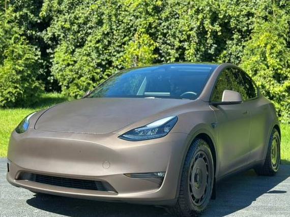 TESLA MODEL Y 2023 7SAYGDEF1PF838894 image